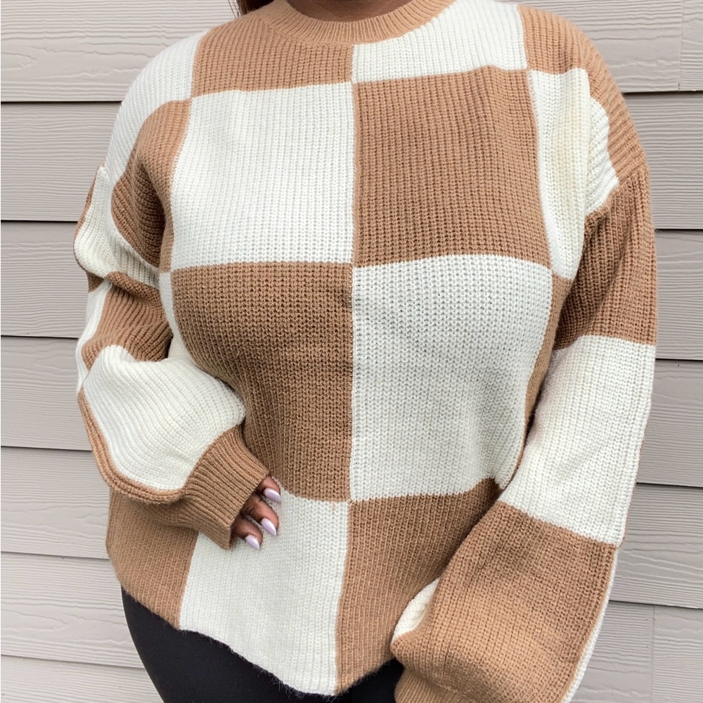 Oversized check board Sweater - Picture 3 of 9